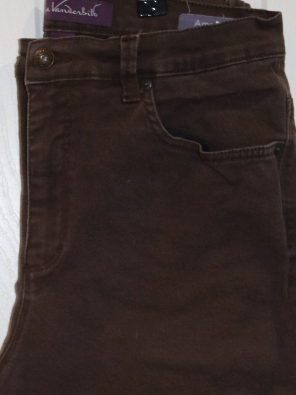 Gloria Vanderbilt colored denim jeans, brown, size 10.